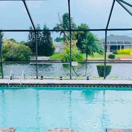 Villa Hidden Secret Waterfront Retreat Cape Coral Exterior foto