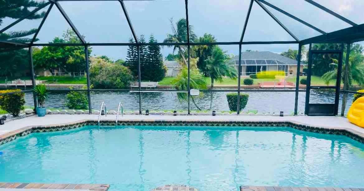 Villa Hidden Secret Waterfront Retreat Cape Coral Exterior foto